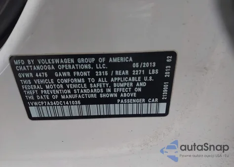 2013 Volkswagen Passat 2.5L Sel Premium z USA, uszkodzony, nr VIN 1VWCP7A34DC141035